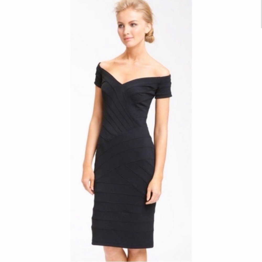 Tadashi Shoji Collection Black Bandage Dress LBD
Size Medium